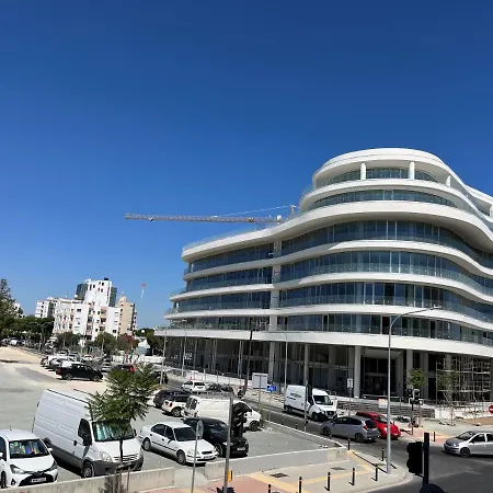 Luxury 3 Bedroom In Center Apartmán Nikósie